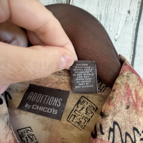 ADDITIONS By Chic's Womens Asian Calligraphy Button Up Top Size L/12 Silk Linen - Picture 10 of 12